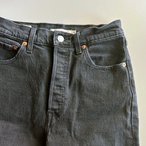 Levi’s Premium Rib Cage Crop Flare Jeans, Distressed Black, sz 26 - Picture 4 of 9